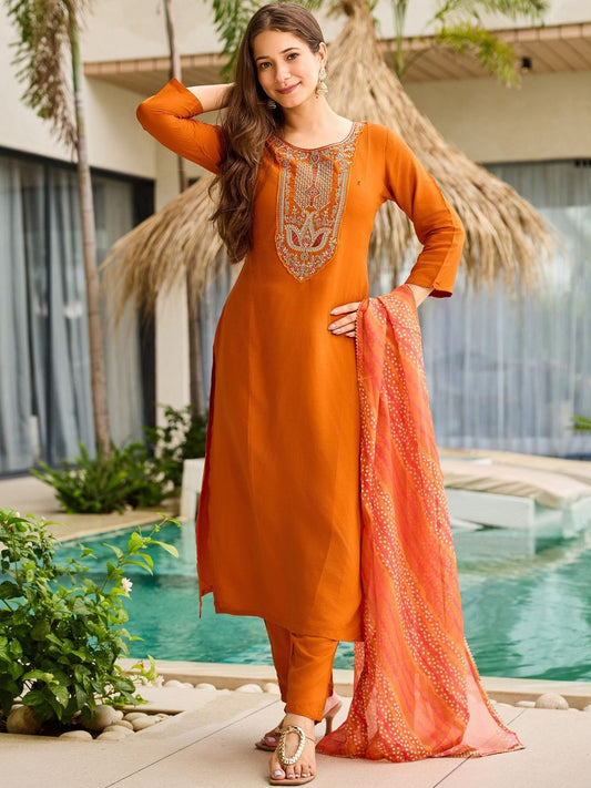 Dhiyona KL Women Ethnic Motifs Embroidered Thread Work Kurta With Trousers & Dupatta
