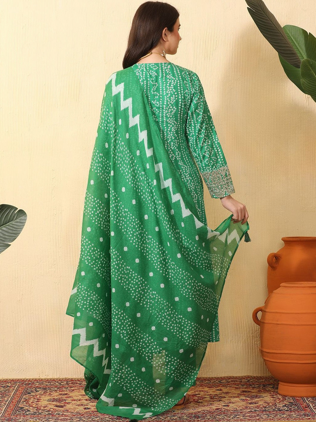 Women Bandhani Printed Empire Thread Work Pure Cotton Kurta with Trousers & With Dupatta