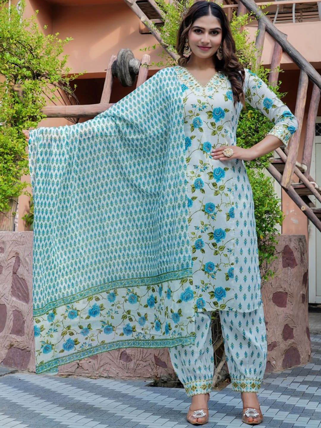 Dhiyona KL Women Floral Printed Regular Mirror Work Pure Cotton Kurta with Salwar & With Dupatta