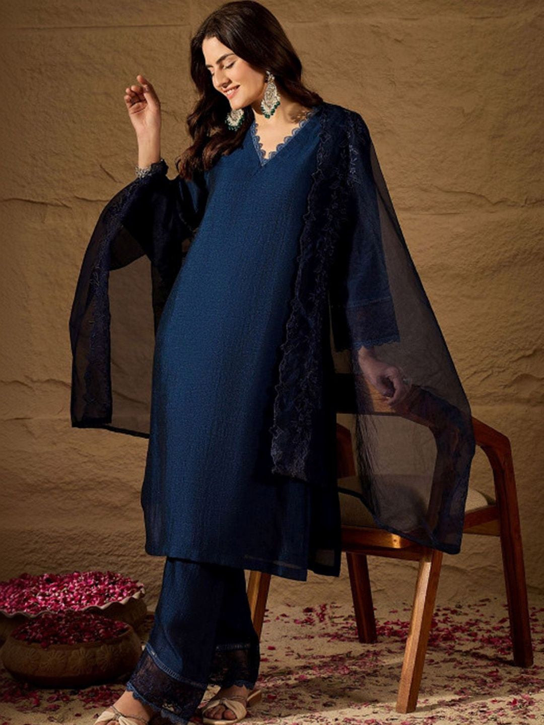 Women Ethnic Motifs Regular Thread Work Chanderi Silk Kurta with Palazzos & With Dupatta