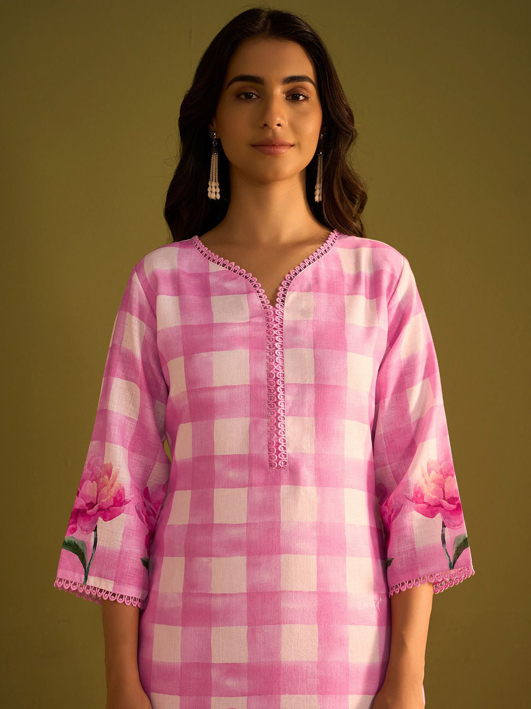 Checked V-Neck Linen Straight Kurta With Trousers & Dupatta