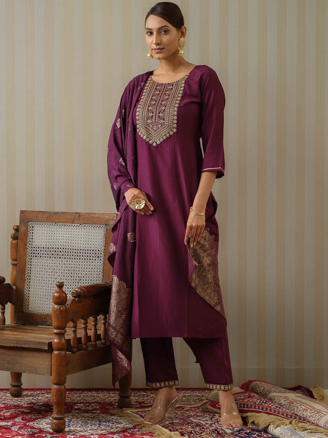 Dhiyona OD  Purple Ethnic Motifs Straight Kurta & Trousers With Dupatta