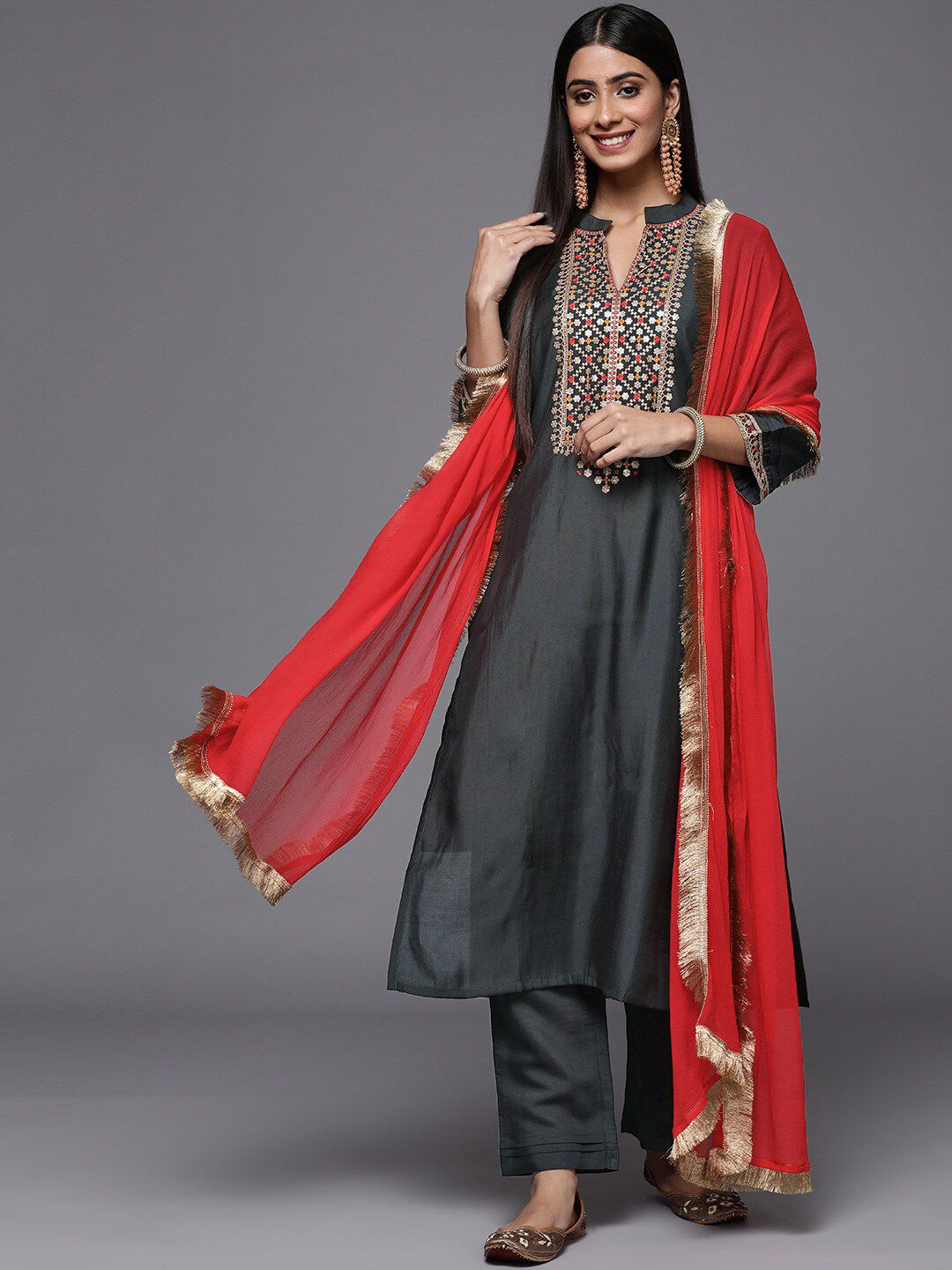 Dhiyona VA Women'sEthnic Motifs Embroidered Sequinned Kurta with Trousers & Dupatta