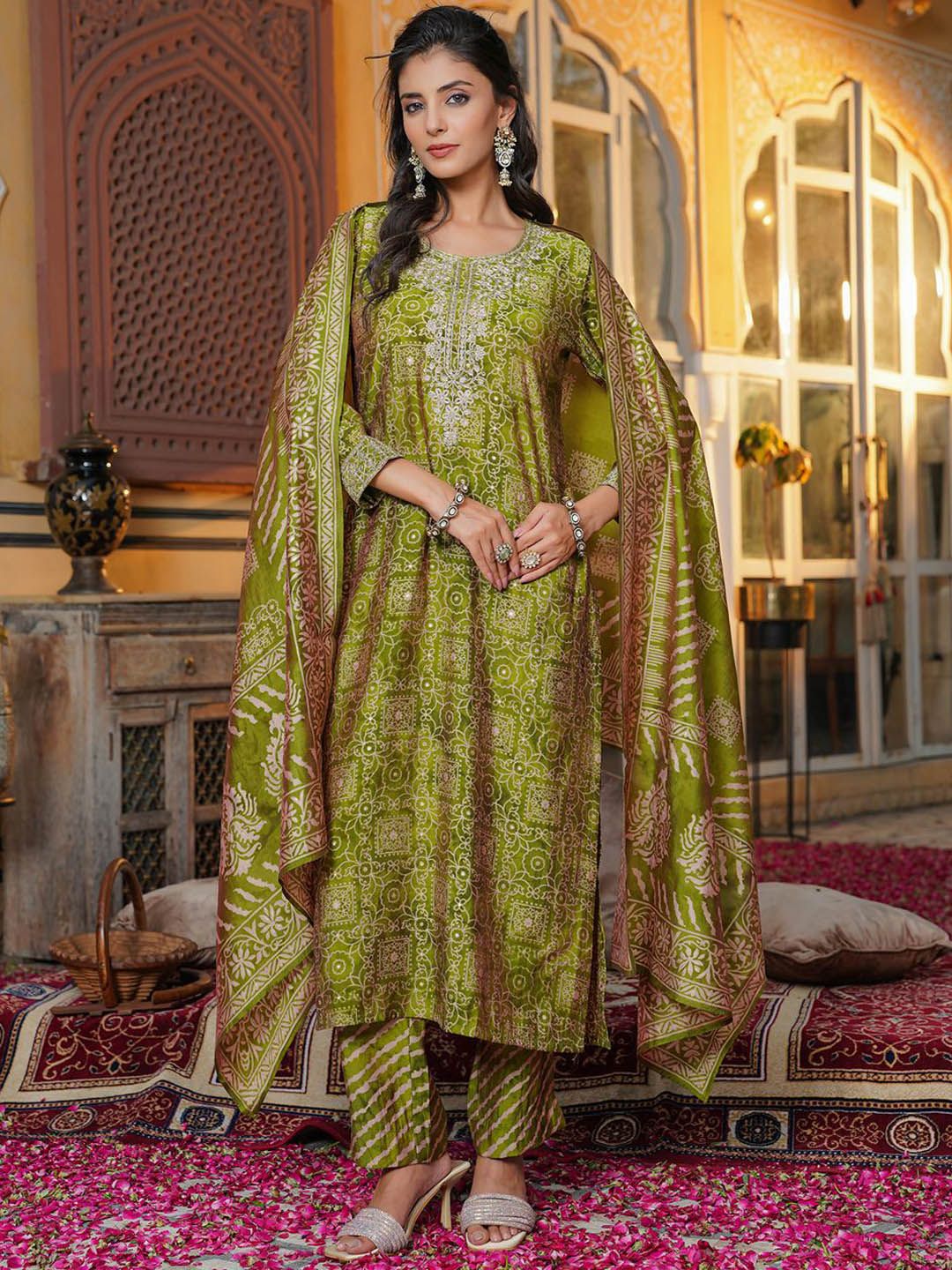 Dhiyona KL Women Ethnic Motifs Embroidered Regular Thread Work Kurta Set With Dupatta