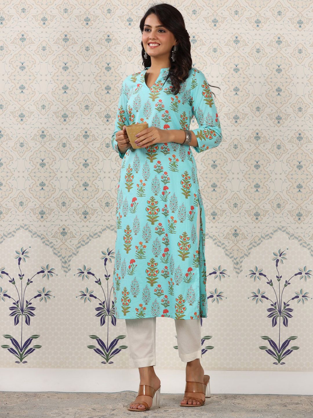 Dhiyona OD  Floral Printed Mandarin Collar Pure Cotton Kurta