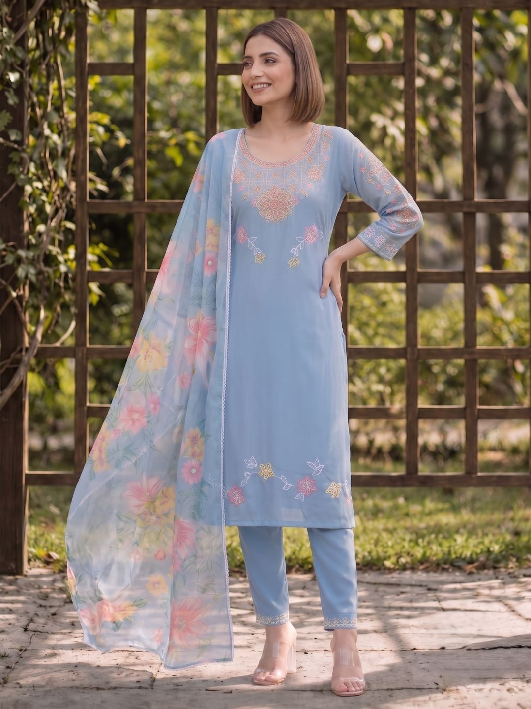 Yami Cadet Embroidered Suit Set