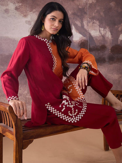 Dhiyona IE Colourblocked Mandarin Collar Top With Trousers