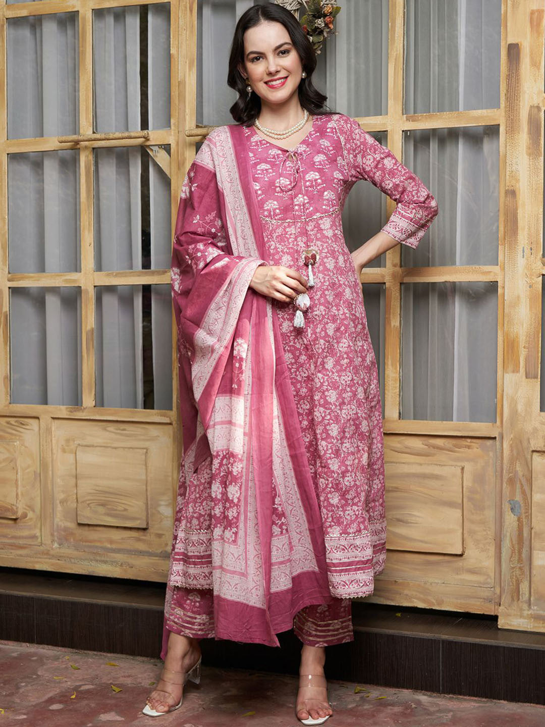 Floral Printed Panelled Gotta Patti Pure Cotton Kurta with Trousers & Dupatta