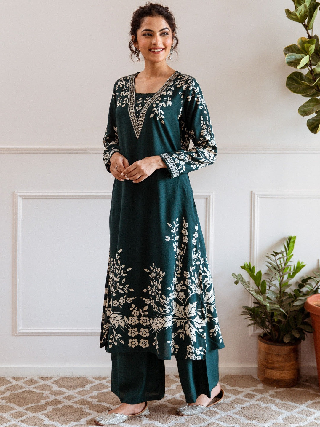 Embroidered & Printed V-Neck Kurta & Palazzos