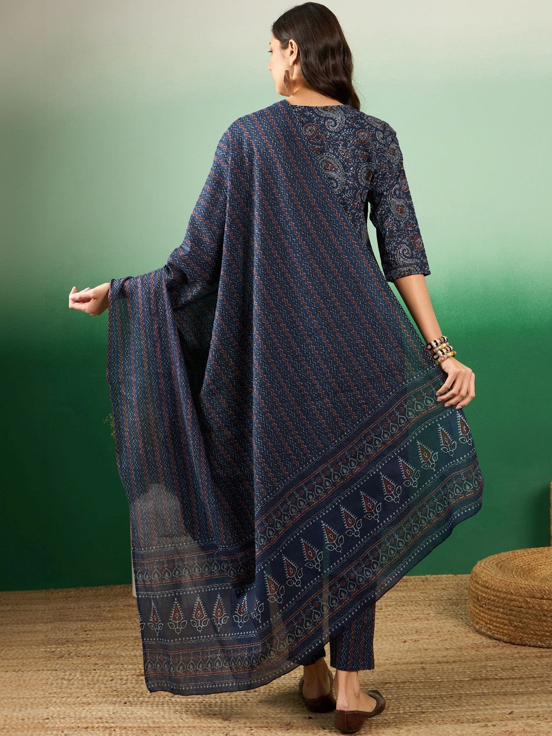 Printed Pure Cotton Round Neck Kurta & Trousers Kurta Set