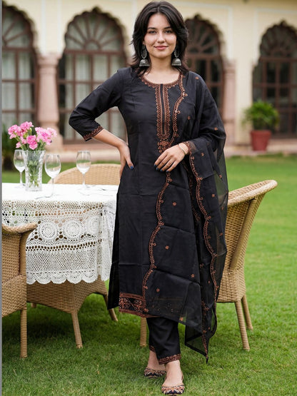 Women Ethnic Motifs Embroidered Regular Thread Work Kurta with Trousers & With Dupatta