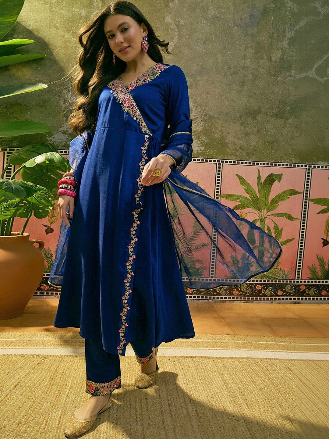 Women Ethnic Motifs Embroidered Angrakha Thread Work Kurta with Trousers & With Dupatta