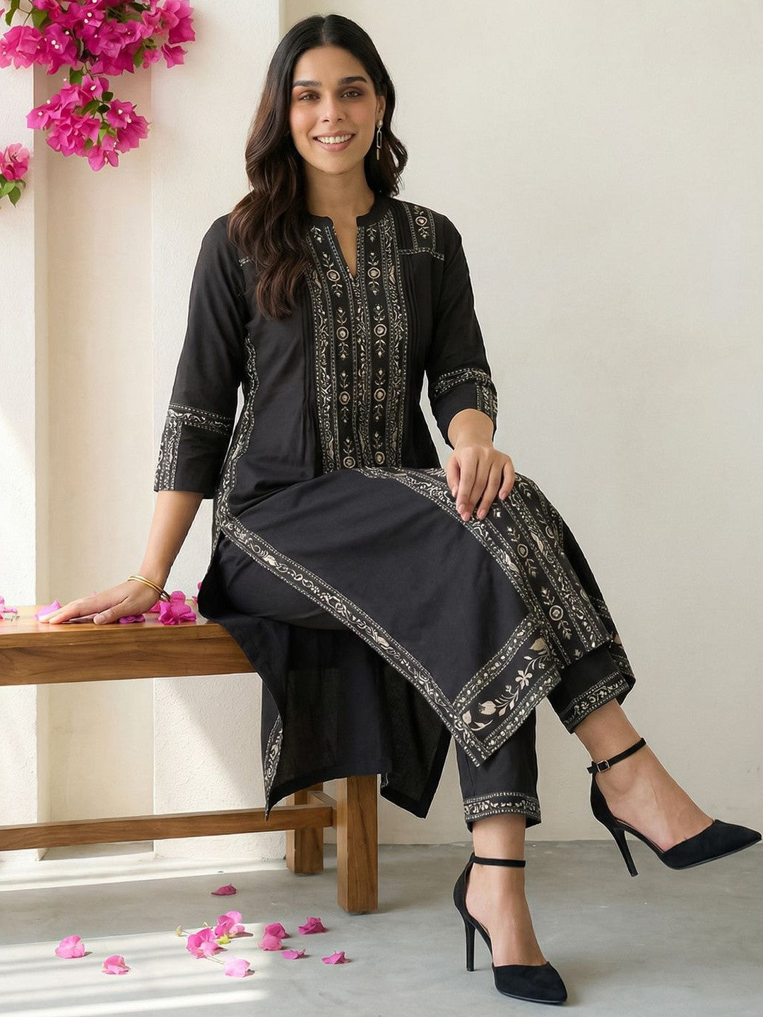 Women Ethnic Motifs Printed Regular Mirror Work Pure Cotton Kurta with Trousers
