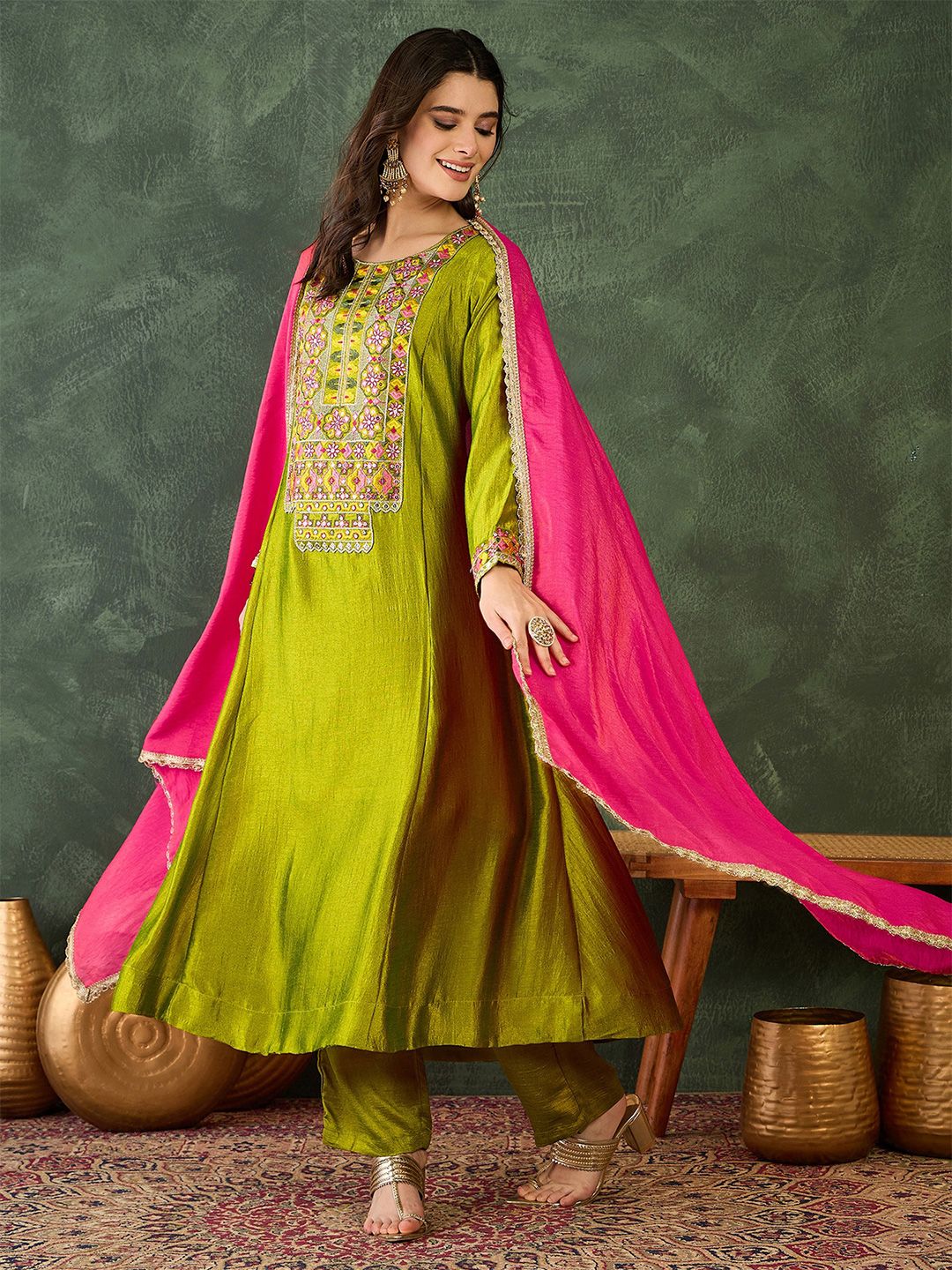 Dhiyona KL Women Ethnic Motifs Embroidered Regular Thread Work Kurta with Palazzos & With Dupatta