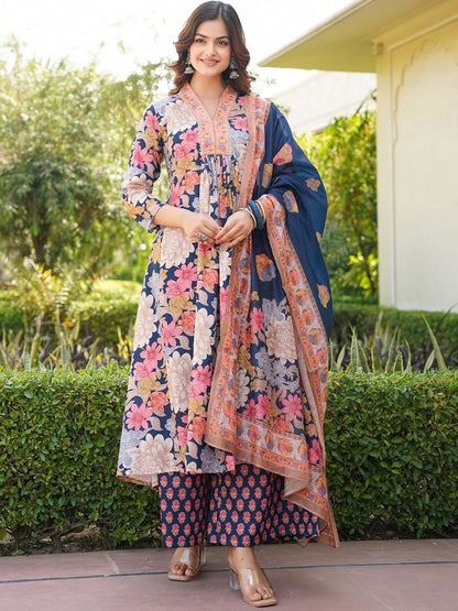 Dhiyona KL Women Floral Printed Kurta with Palazzos & Dupatta