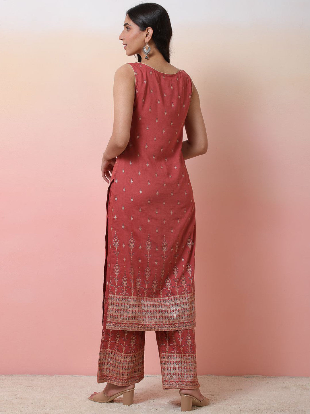 Floral Printed Sleeveless Straight Kurta With Palazzo
