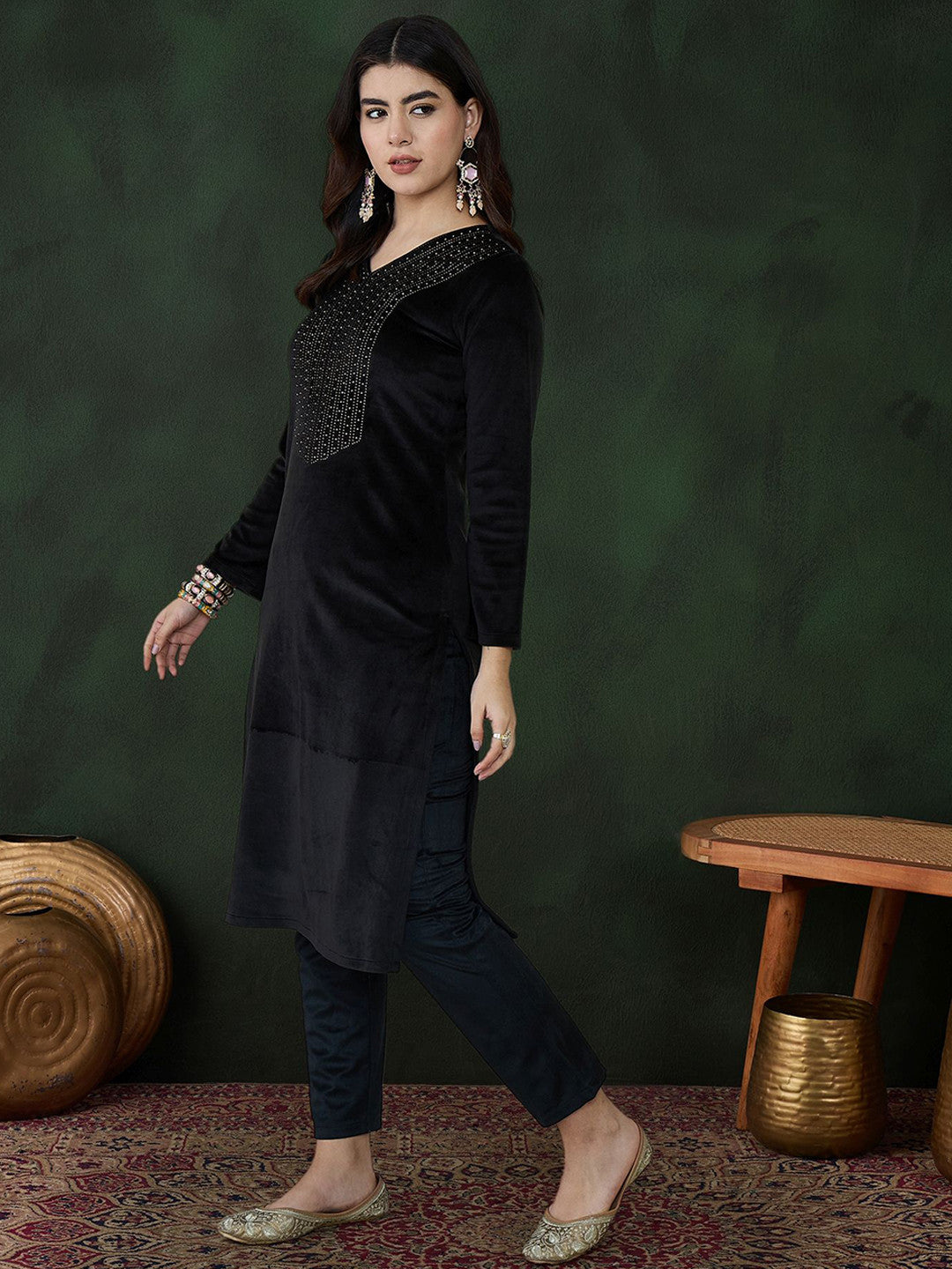 Black Geometric Yoke Design V-Neck Velvet Kurta With Trouser