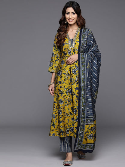 Dhiyona VA Women'sFloral Printed Sequinned Chanderi Silk Straight Kurta With Trouser & Dupatta