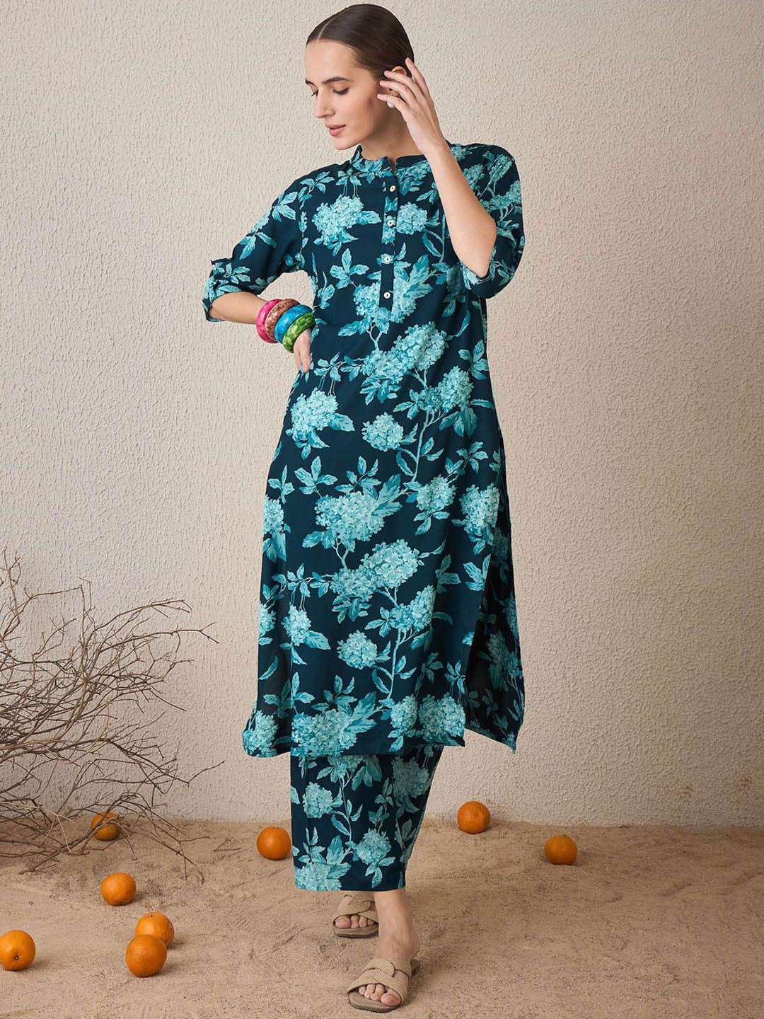 Women Floral Printed Regular Kurta with Palazzos