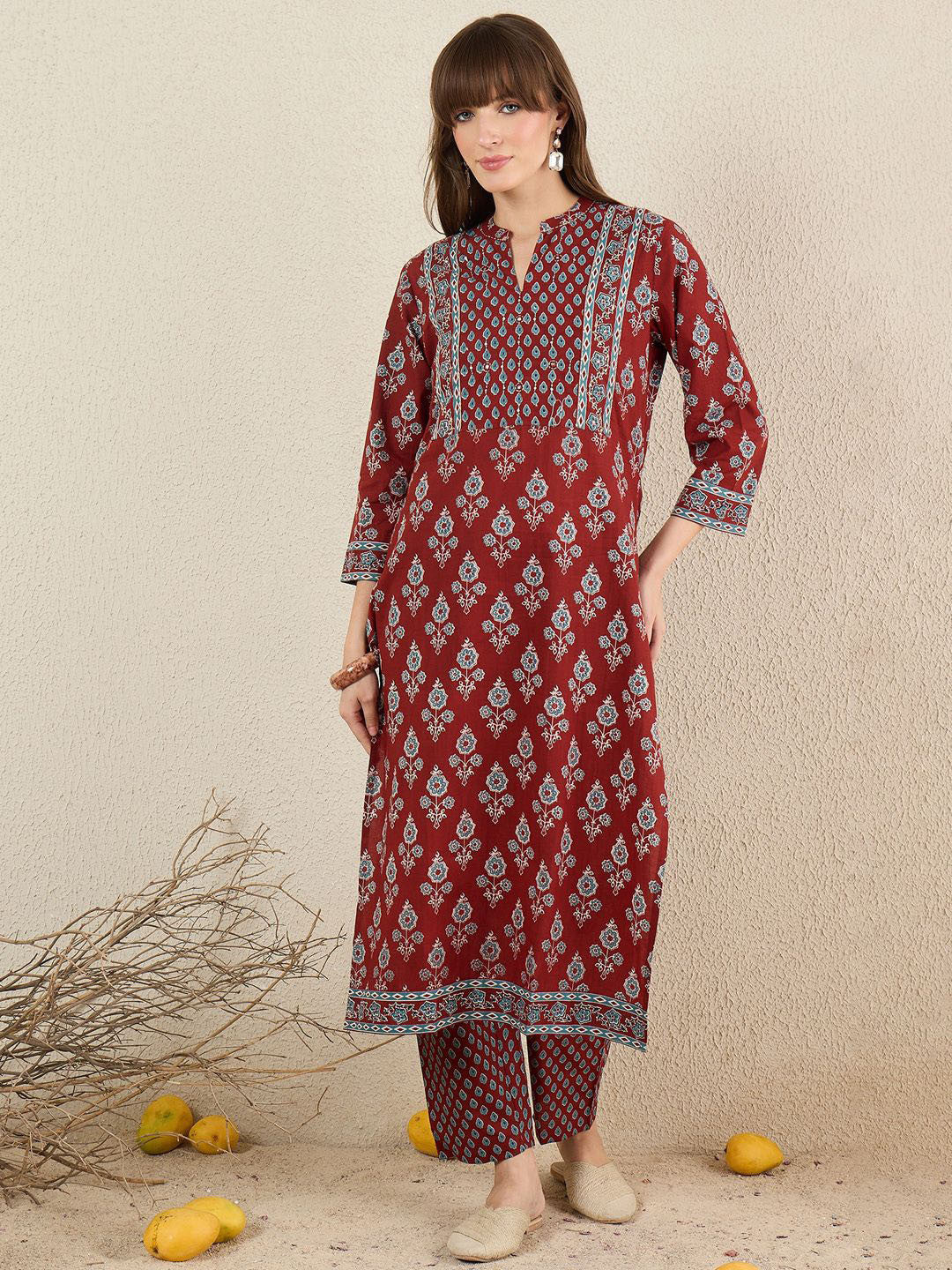 Women Floral Printed Cotton Kurta with Trousers