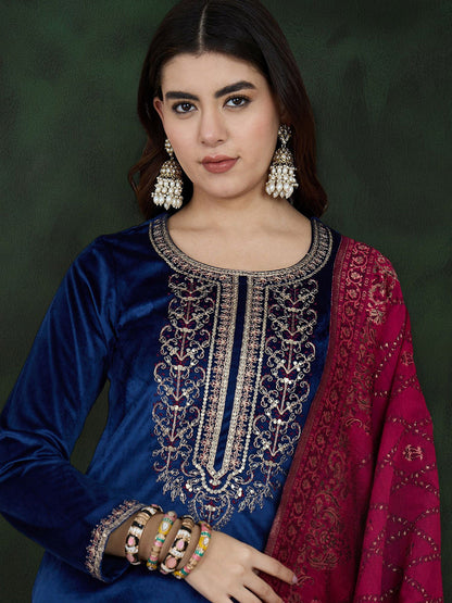 Blue Floral Embroidered Regular Sequinned Velvet Kurta & Trouser With Dupatta