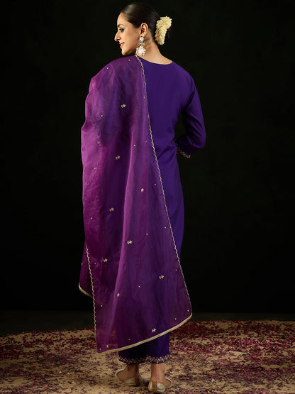 Dhiyona IE Round Neck Ethnic Motifs Embroidered Sequinned Kurta with Trouser & Dupatta
