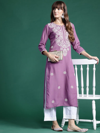 Dhiyona IE Women Floral Embroidered Thread Work Kurta