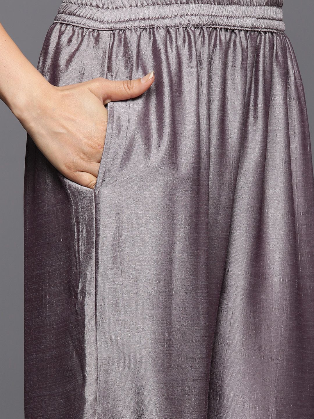 Dhiyona VA Ethnic Motifs Embroidered Zari Kurta With Palazzos & Dupatta
