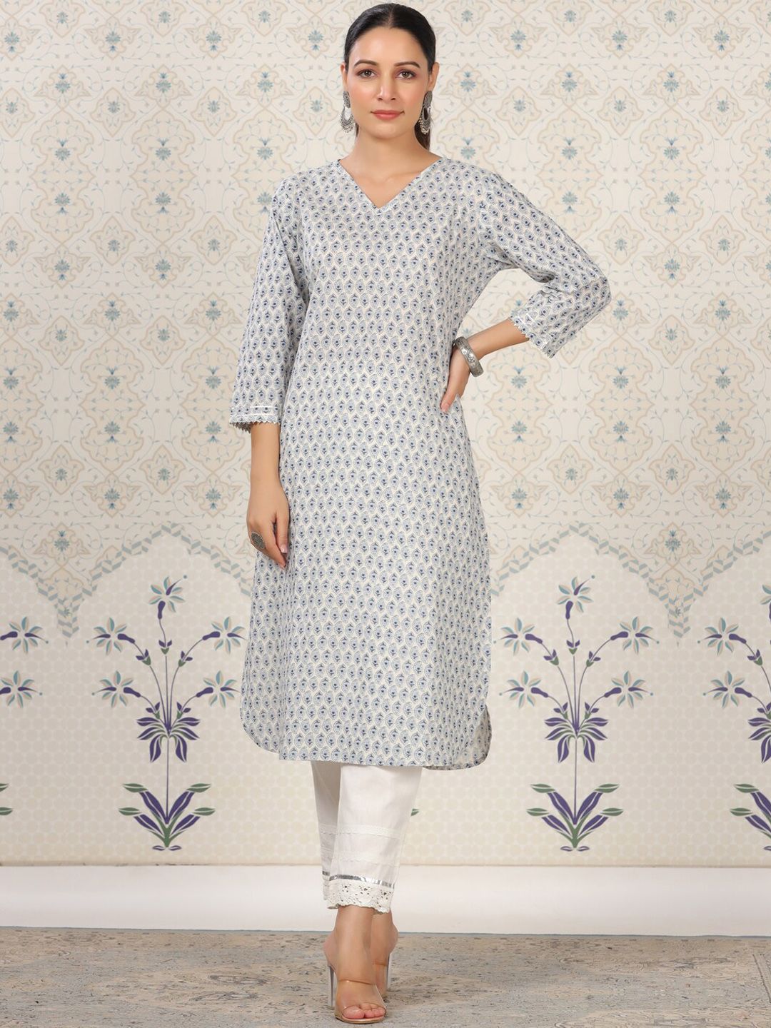 Dhiyona OD  Floral Printed Straight Pure Cotton Kurta