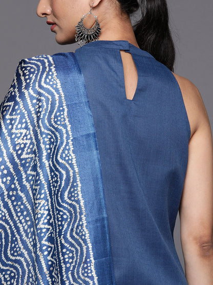 Blue Blue Sleeveless Halter Neck Straight Republic Day Kurta with Trouser & Bandhani Printed Dupatta
