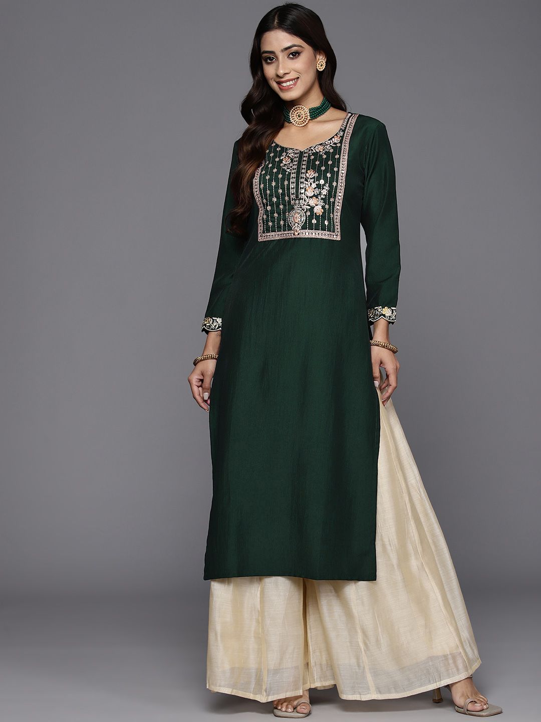 Dhiyona IE Floral Yoke Design Sequined Kurta