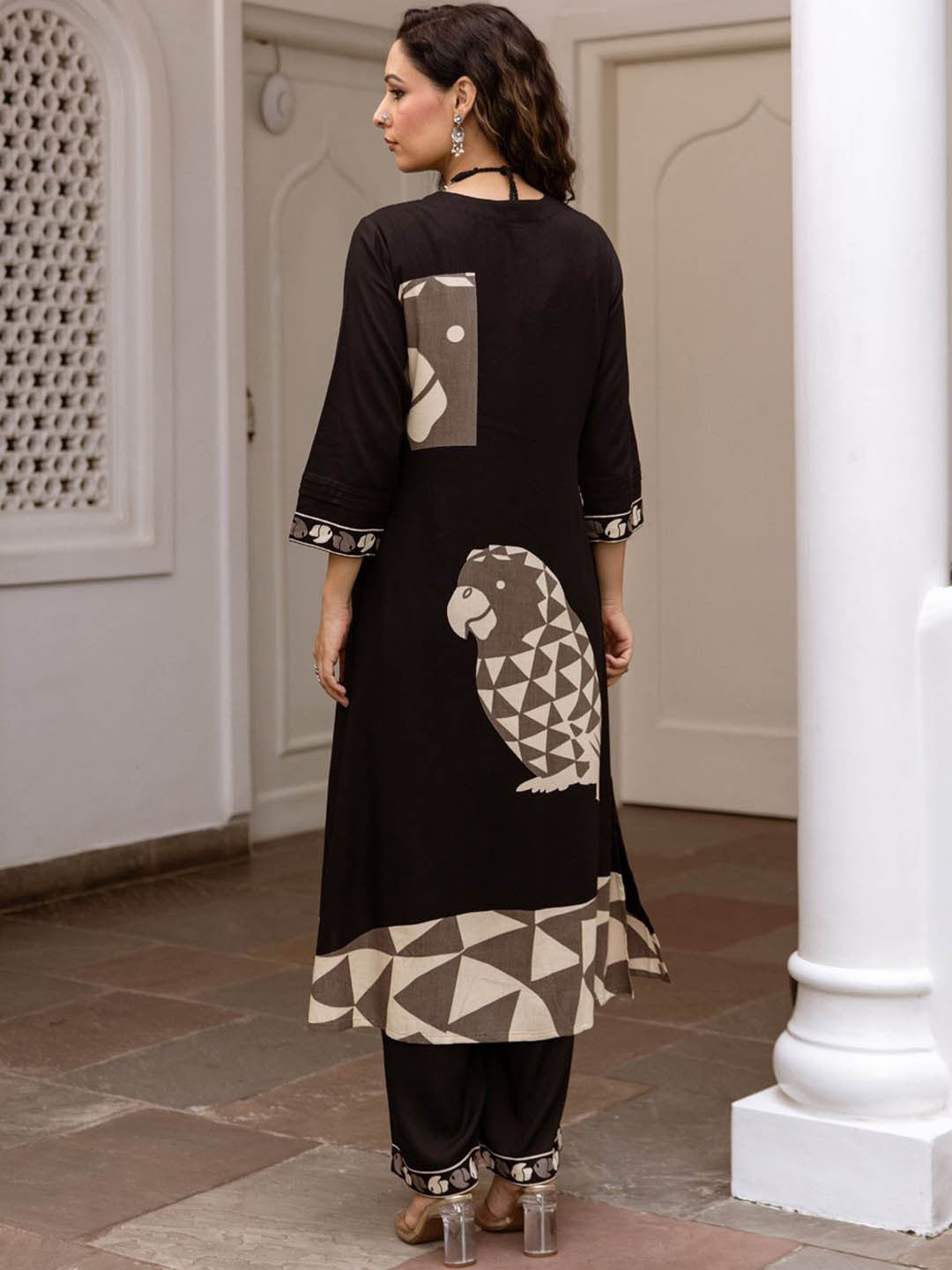 Quirky Printed Straight Kurta With Trousers