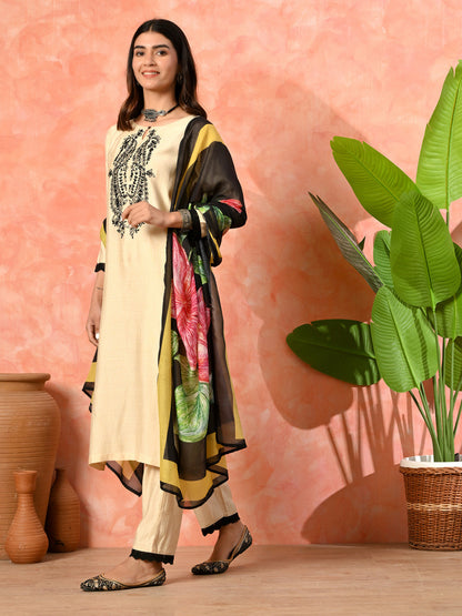 Women Ethnic Kurta Set