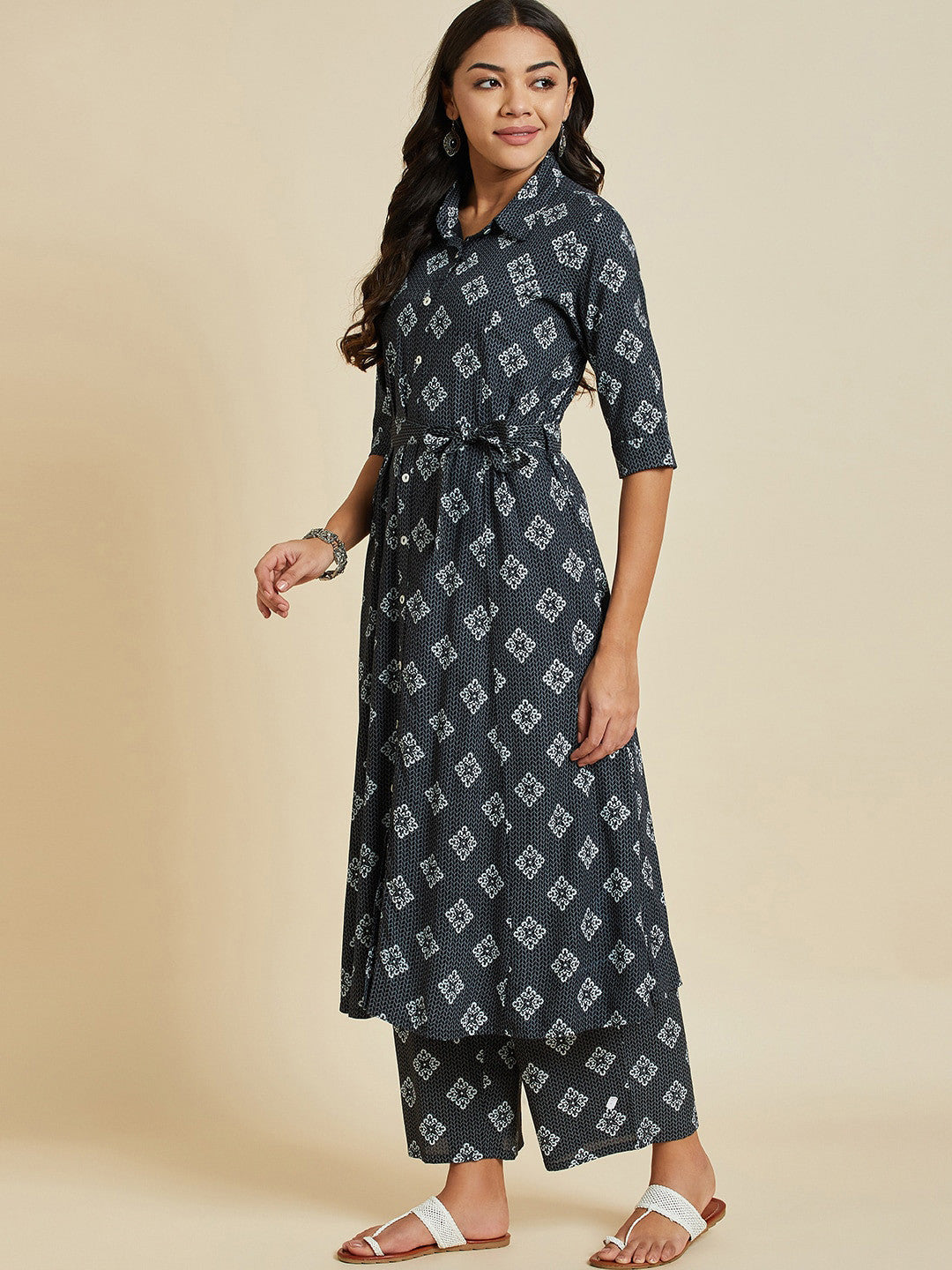 Grey Floral Printed A-Line Kurta With Palazzos