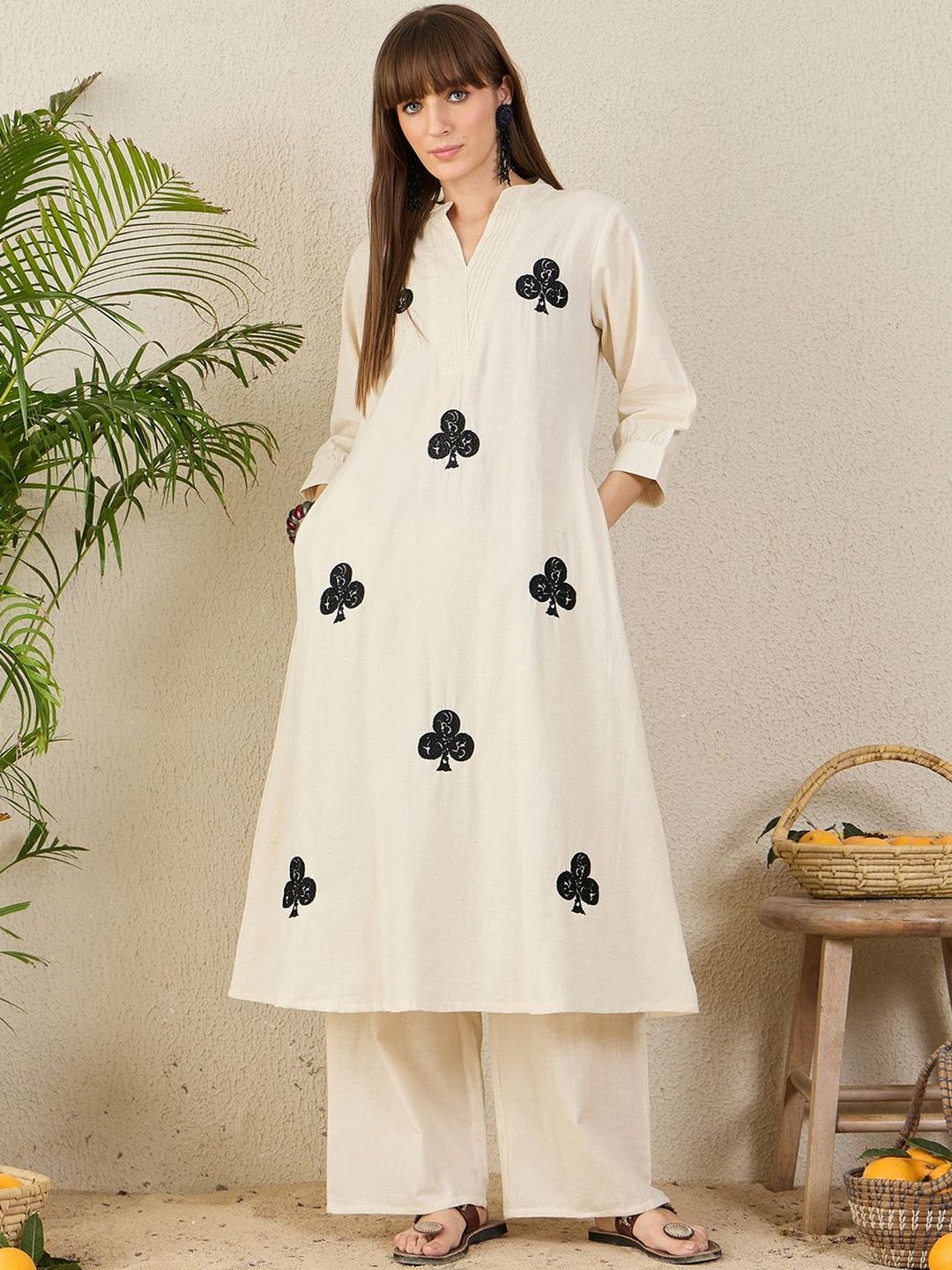Dhiyona IE Floral Embroidered Mandarin Collar Thread Work Pure Cotton A-Line Kurta & Palazzo
