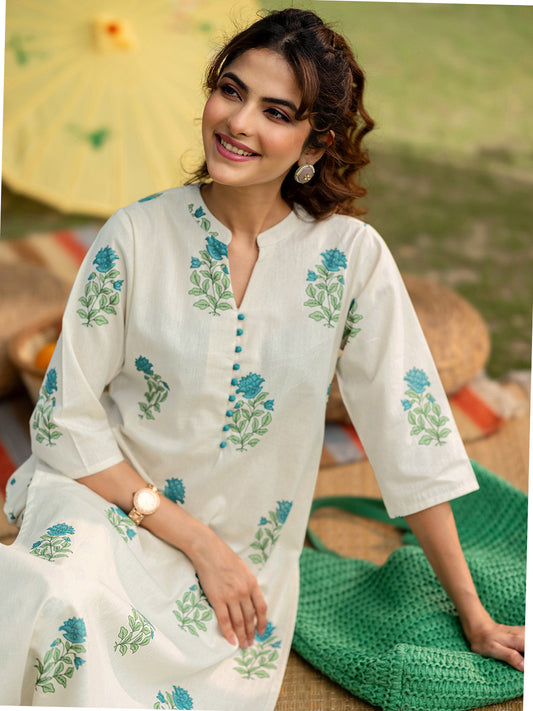 Floral Printed Printed Mandarin Collar Straight Kurta with Trousers