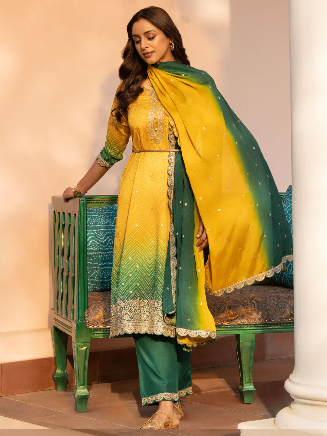 Women Bandhani Printed Regular Kurta with Trousers & With Dupatta