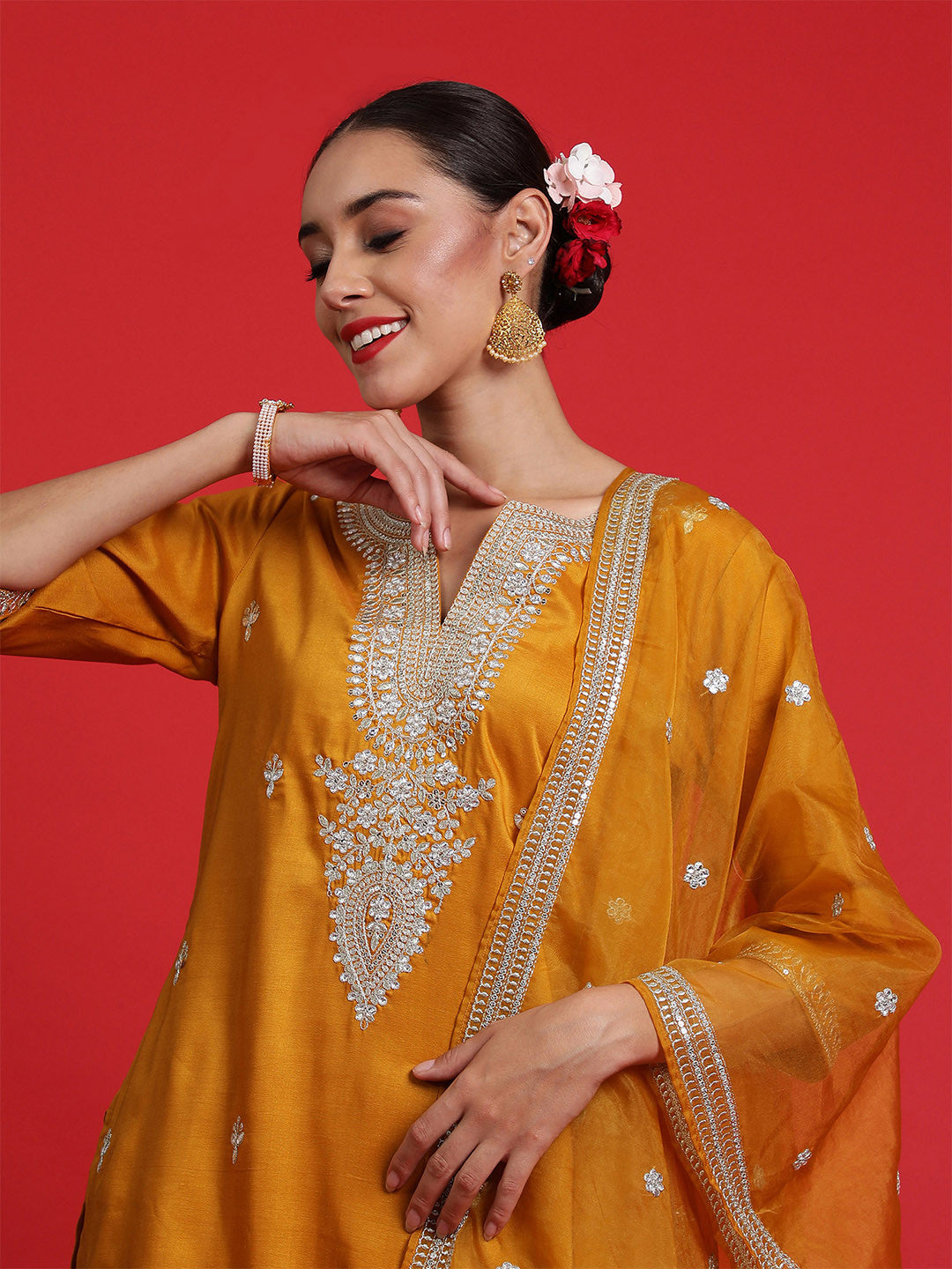 Ethnic Motifs Embroidered Sequinned Straight Kurta & Trousers With Dupatta