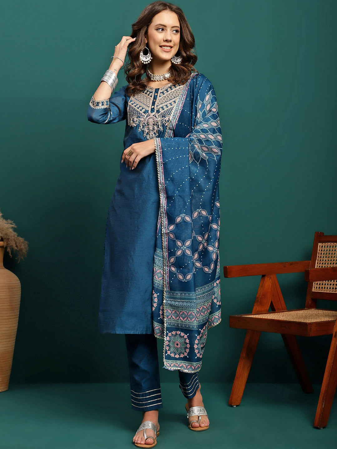 Dhiyona SN Embroidered Round Neck Straight Kurta With Trousers & Dupatta
