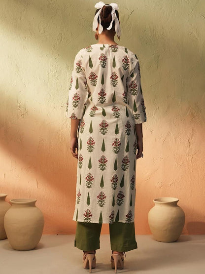 Dhiyona IS Women's Floral Printed Mirror Work Pure Cotton Straight Kurta With Trouser