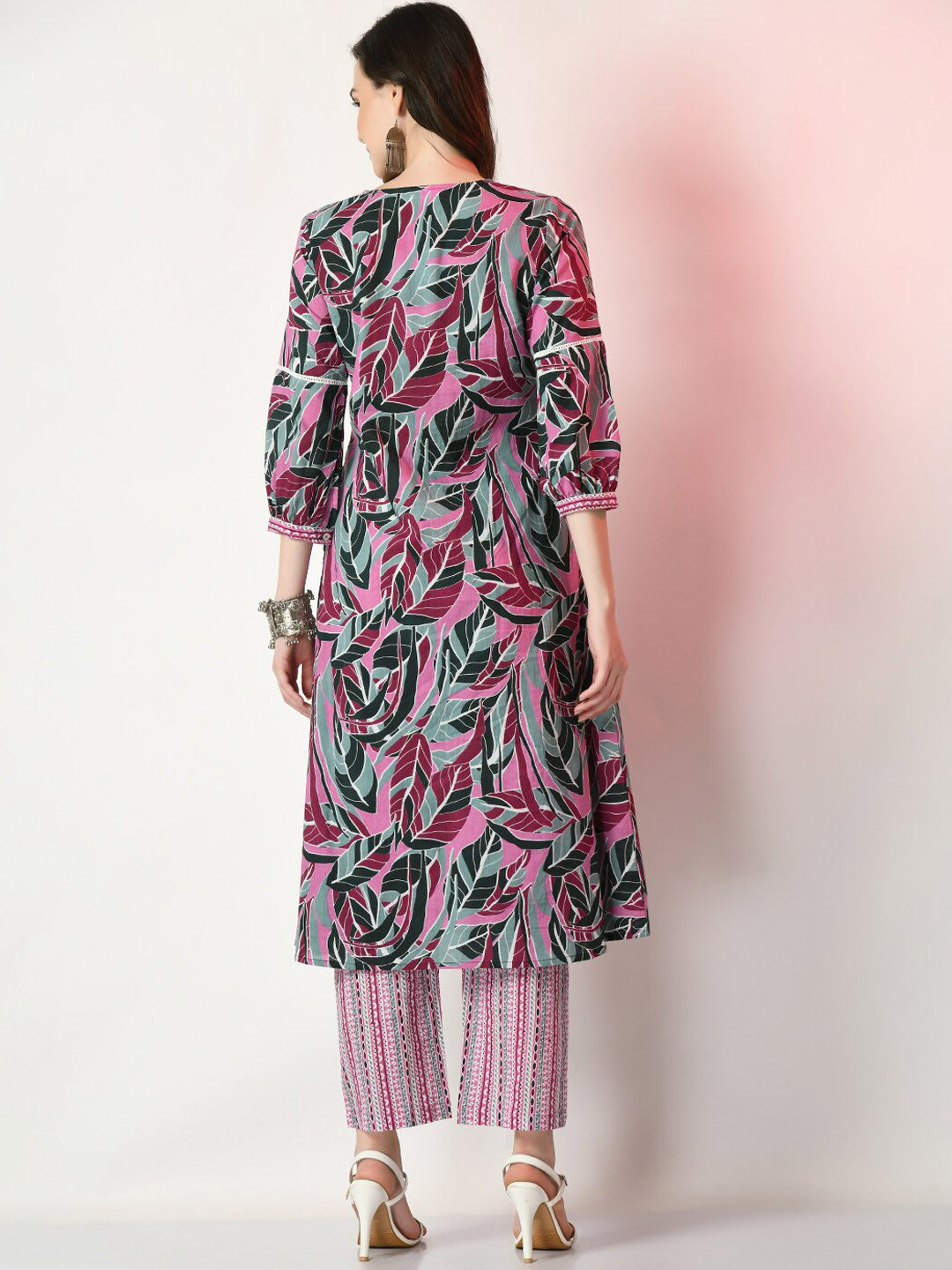 Floral Printed Straight Kurta With Trouser