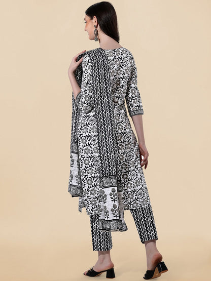 Dhiyona KL Floral Printed Gotta Patti Pure Cotton Straight Kurta & Trousers With Dupatta