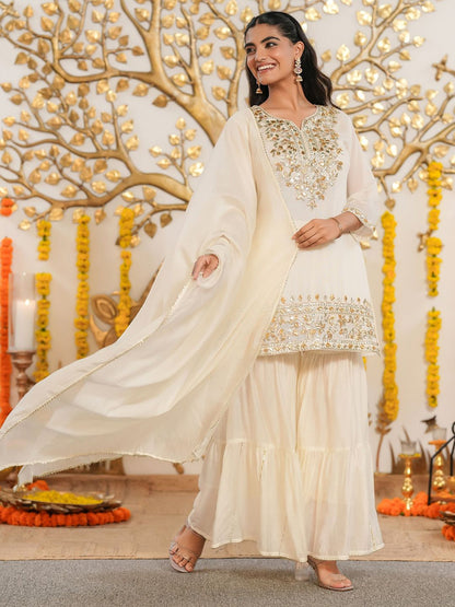 Dhiyona SC Floral Embroidered Mul Chanderi Gota Patti Kurti With Sharara & Dupatta