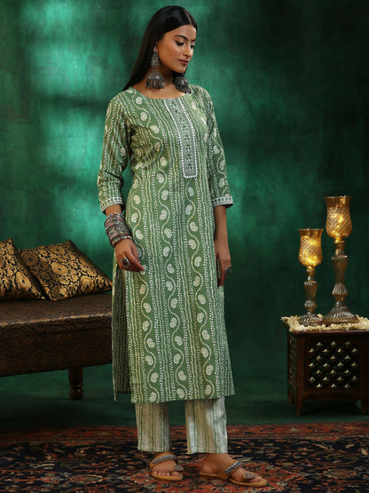 Women's LB Green Printed Cotton Straight Suit With Dupatta