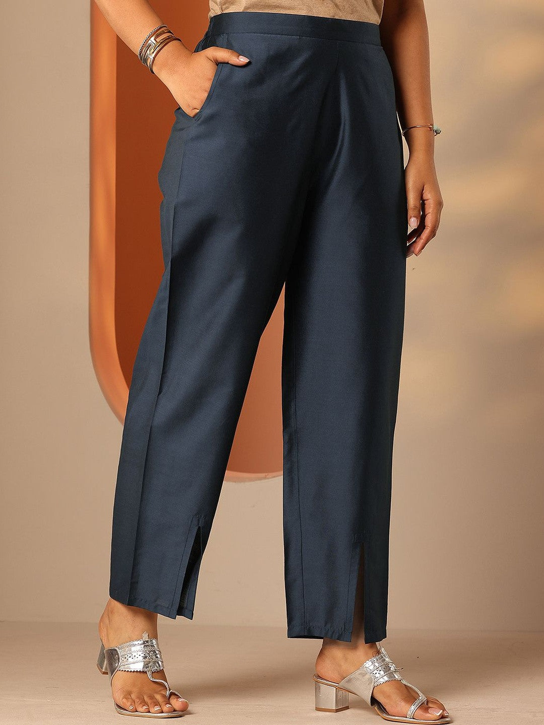 Women Ethnic Motifs Printed Regular Thread Work Kurta with Trousers