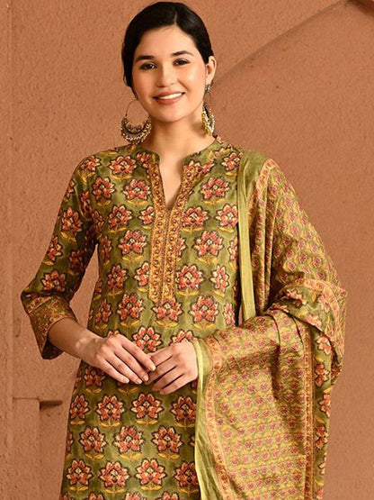 Women Floral Printed Regular Thread Work Pure Cotton Kurta with Trousers & With Dupatta