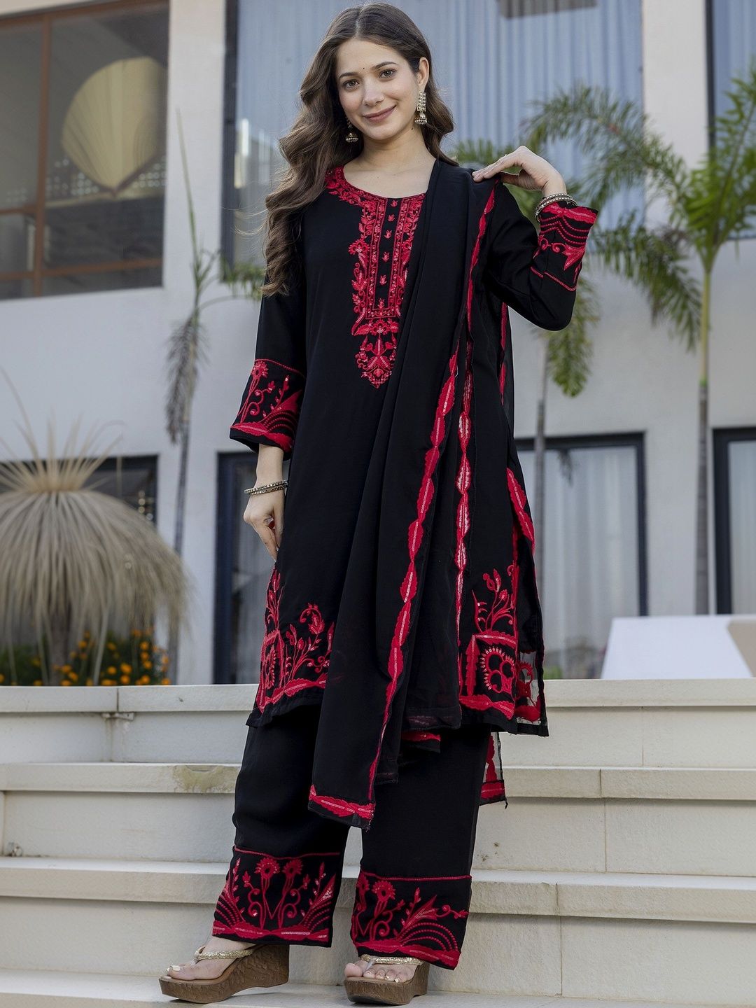 Dhiyona KL Women Ethnic Motifs Embroidered Regular Sequinned Kurta with Palazzos & With Dupatta