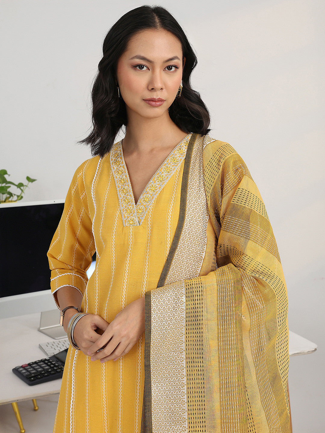 Women Striped Regular Thread Work Kurta with Trousers & With Dupatta