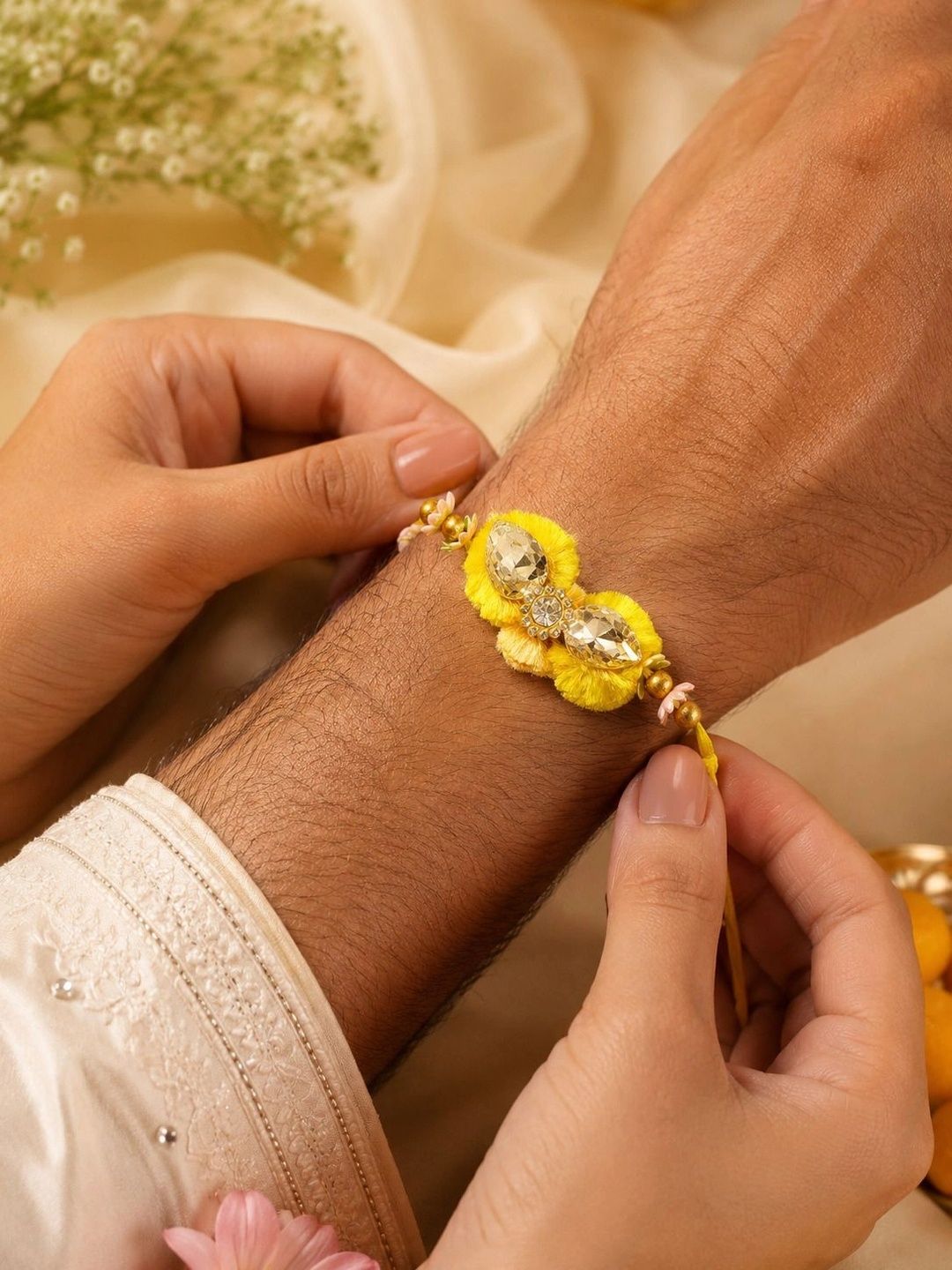 Dhiyona Rakhi