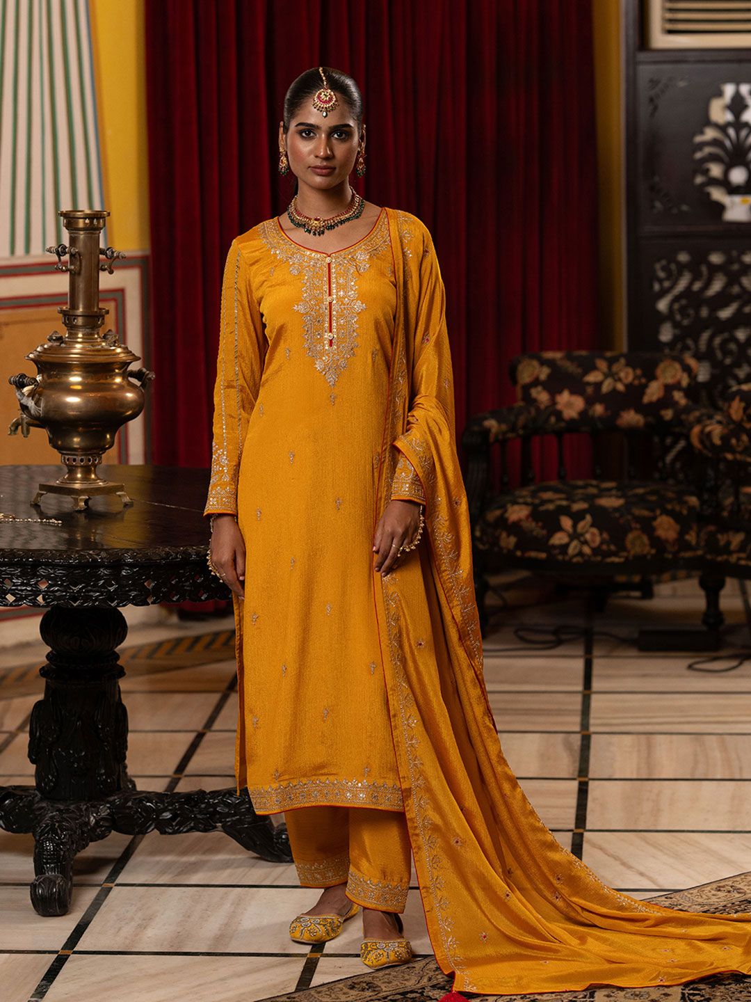 Dhiyona CH Women Ethnic Motifs Embroidered Kurta with Trousers & Dupatta